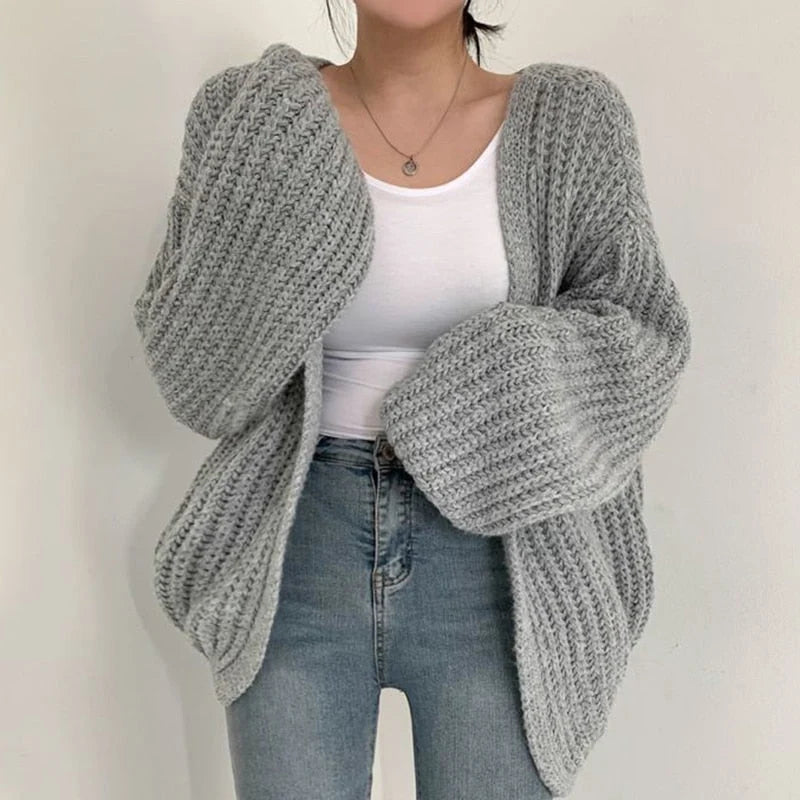 Women's Chunky Knit Cardigan with Oversized Sleeves