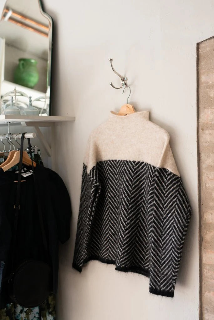 Women's Sustainable Cotton Turtleneck
